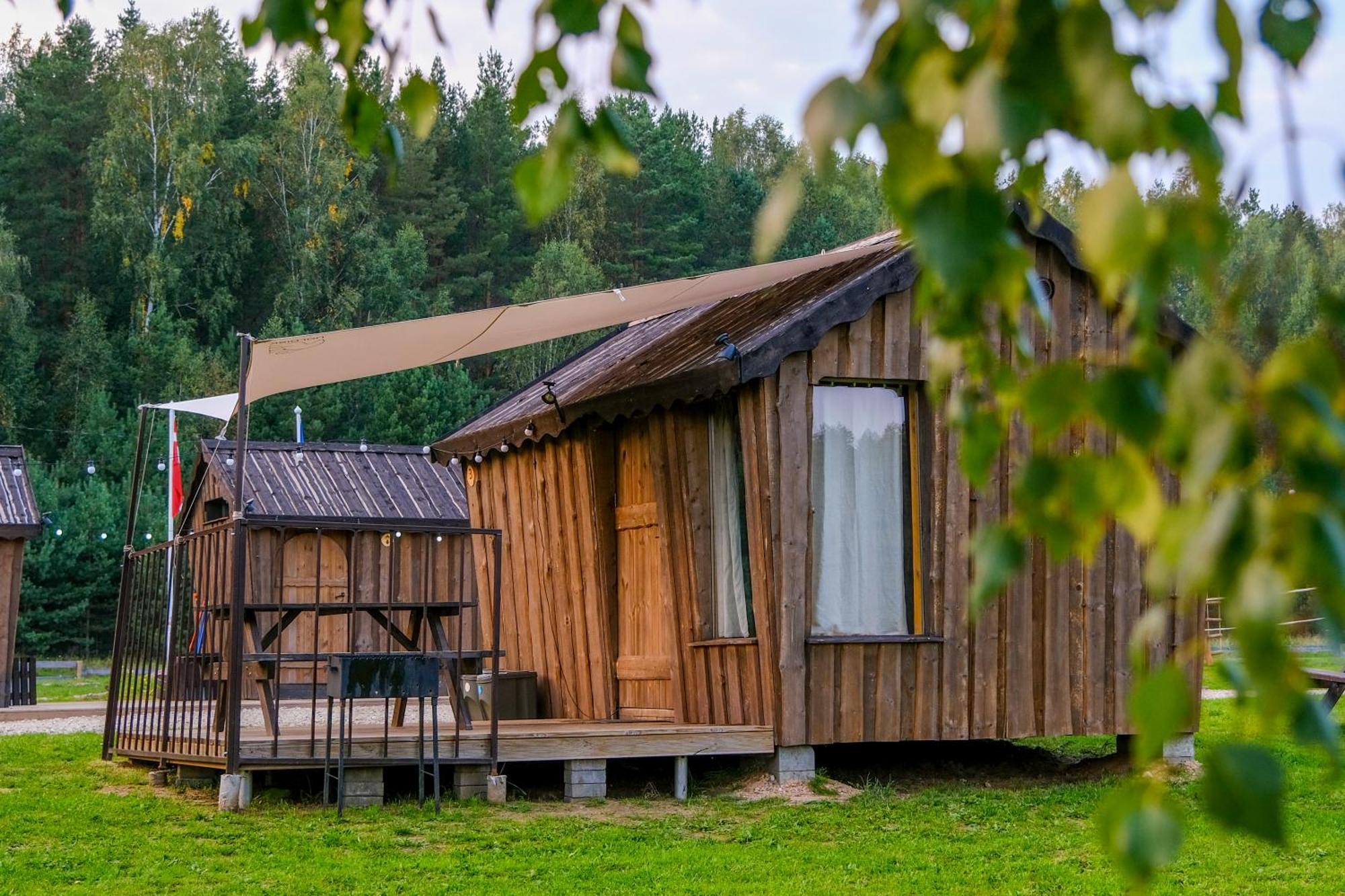 Kempings Daugavas Lokos Sargeliski エクステリア 写真